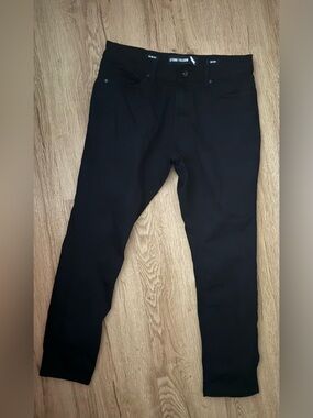 Stone Falcon Men's Black Slim Fit Jeans – Size 32x30
